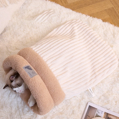 Thickened Cat Sleeping Bag Fluffy Feel Winter Pet Pocket Semi-Enclosed Cats Dogs Warming Pad Kitten Warm Soft Nest Pet Supplies