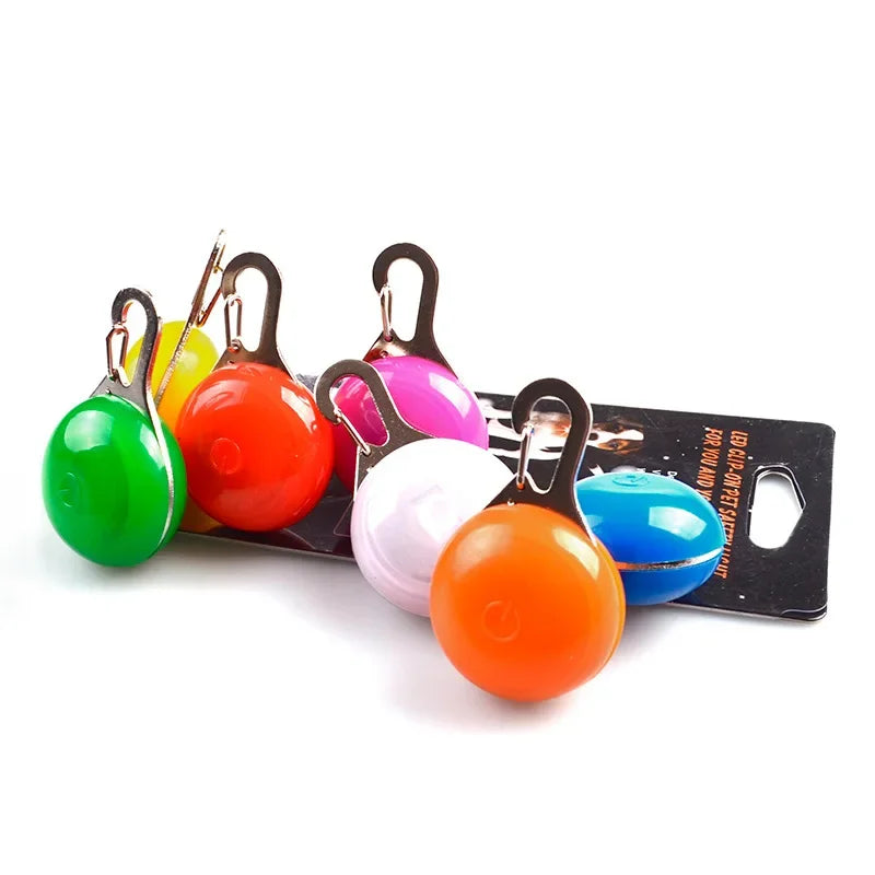 아지1PC LED Luminous Dog Cat Collar Glowing Pendant Flash Lights Pet Leads Bright Necklace Luminous Collar Night Safety Decoration
