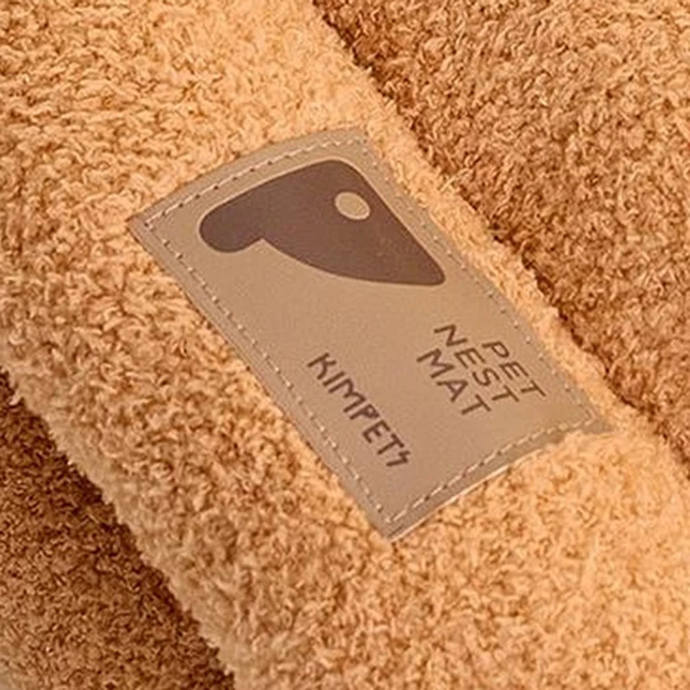 Thickened Cat Sleeping Bag Fluffy Feel Winter Pet Pocket Semi-Enclosed Cats Dogs Warming Pad Kitten Warm Soft Nest Pet Supplies