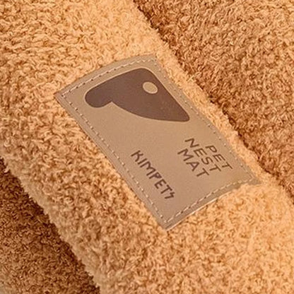 Thickened Cat Sleeping Bag Fluffy Feel Winter Pet Pocket Semi-Enclosed Cats Dogs Warming Pad Kitten Warm Soft Nest Pet Supplies